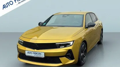 Gebraucht Opel Astra 131 PS (96 kW) 2024 Limousine