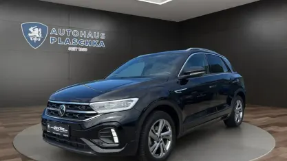 Gebraucht VW T-Roc R-line 150 PS (110 kW) 2025 Deep black perleffekt SUV