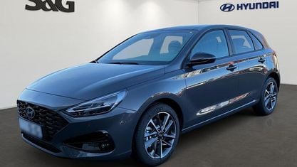 Neu Hyundai i30 Advantage 140 PS (102 kW) 2026 Ecotronic grey / mic (grau) Limousine