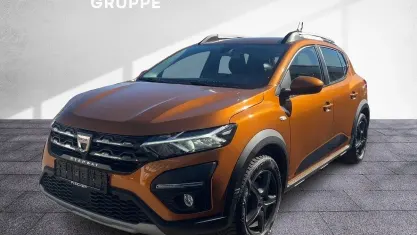 Brugt Dacia Sandero Comfort 2023 Orange Sedan