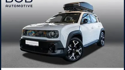 Gebraucht Renault 4 E-Tech Komfort 110 kW (150 PS) 2025 Weiß SUV