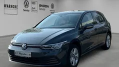 Grau Gebraucht 2023 VW Golf VIII Life Limousine | 25.670 € (Fairer Preis)