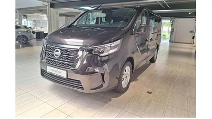 Midnight black metallic Neu 2025 Nissan Primastar Tekna Van / Kleinbus | 46.990 € (Fairer Preis)