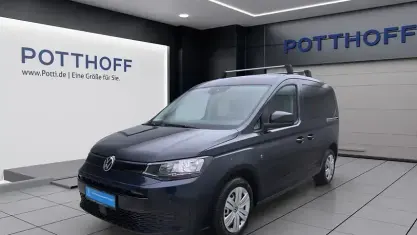 Gebraucht VW Caddy Basis 75 PS (55 kW) 2021 Starlight blue metallic Van / Kleinbus