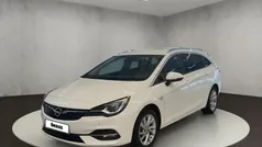 Schnee weiß (uni) Gebraucht 2020 Opel Astra Elegance Kombi | 13.650 € (Fairer Preis)