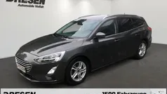 Grau Gebraucht 2019 Ford Focus Cool & Connect Kombi | 16.390 € (Fairer Preis)