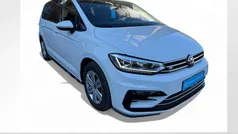 Pure white Gebraucht 2024 VW Touran Move Van / Kleinbus | 32.740 € (Guter Preis)