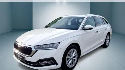 Gebraucht Skoda Octavia Style 116 PS (85 kW) 2023 Candyweiss Kombi