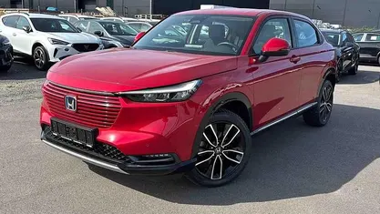 Gebraucht Honda HR-V Advance 107 PS (78 kW) 2022 Premium crystal red SUV