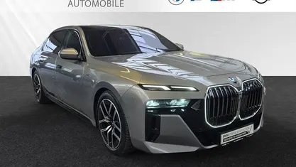 Gebraucht 2025 BMW 740 M Sport Limousine | 91.874 €