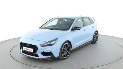 Używany Hyundai i30 N Performance 275 KM (202 kW) 2018 Niebieski Sedan/Limuzyna