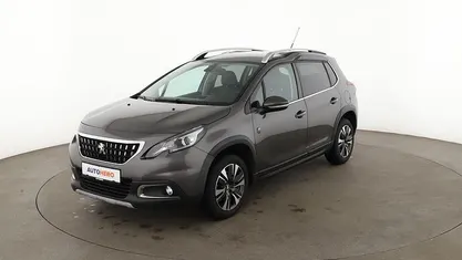 Grau Gebraucht 2018 Peugeot 2008 Crossway SUV | 13.590 € (Fairer Preis)