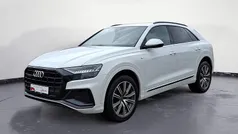 Weiß Gebraucht 2021 Audi Q8 Basis SUV | 65.630 € (Fairer Preis)