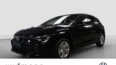 Gebraucht 2024 VW Golf VIII Life Limousine | 25.950 € (Fairer Preis)