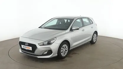 Grau Gebraucht 2019 Hyundai i30 YES! Limousine | 13.840 € (Fairer Preis)