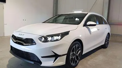 Gebraucht 2024 Kia Ceed Sportswagon Kombi | 25.490 € (Fairer Preis)