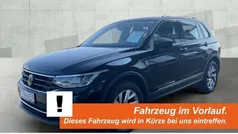Schwarz Gebraucht 2022 VW Tiguan R SUV | 31.690 € (Superpreis)