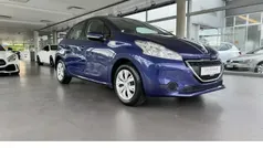 Weiß Gebraucht 2014 Peugeot 208 Active Kleinwagen | 6.490 €