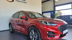 Lucid rot Gebraucht 2024 Ford Kuga ST-Line SUV | 29.950 € (Fairer Preis)