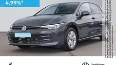 Gebraucht 2024 VW Golf VIII Life Limousine | 22.980 € (Guter Preis)