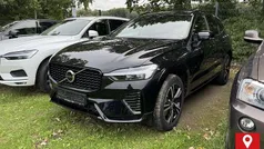 Onyx black / Gebraucht 2022 Volvo XC60 R-Design SUV | 37.700 € (Guter Preis)