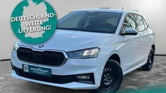 Candyweiss Gebraucht 2025 Skoda Fabia Selection Limousine | 16.870 € (Guter Preis)