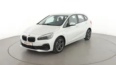 Weiß Gebraucht 2019 BMW 225 Active Tourer Sport Line Van / Kleinbus | 16.710 € (Fairer Preis)