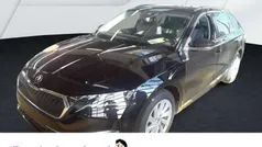Schwarz Gebraucht 2024 Skoda Octavia Selection Kombi | 25.977 € (Fairer Preis)