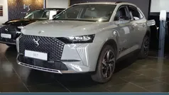 Grau Gebraucht 2023 DS Automobiles DS7 Crossback Rivoli SUV | 31.989 € (Fairer Preis)