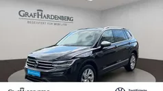 Schwarz Gebraucht 2024 VW Tiguan Allspace Life SUV | 37.555 € (Guter Preis)