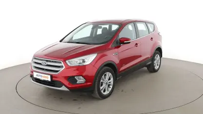 Gebraucht Ford Kuga Titanium 150 PS (110 kW) 2017 Rot SUV