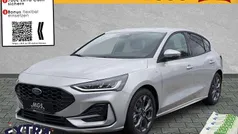 Gebraucht 2025 Ford Focus ST-Line Limousine | 32.790 € (Fairer Preis)