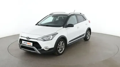 Gebraucht Hyundai i20 Active 2020 Weiß Kleinwagen