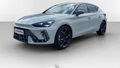Taigagrau Gebraucht 2025 Cupra Leon Limousine | 35.690 € (Fairer Preis)