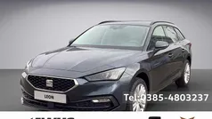 Grau Gebraucht 2024 Seat Leon Style Kombi | 29.890 € (Fairer Preis)
