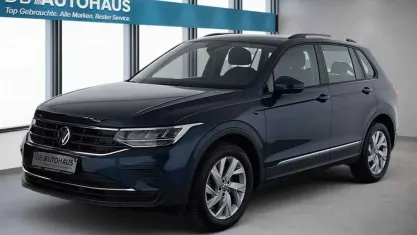 Gebraucht VW Tiguan Life 190 PS (139 kW) 2023 Blau SUV