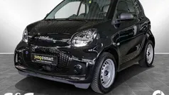 Bodypanels in black Gebraucht 2022 Smart ForTwo Electric Drive Coupé | 10.890 € (Fairer Preis)