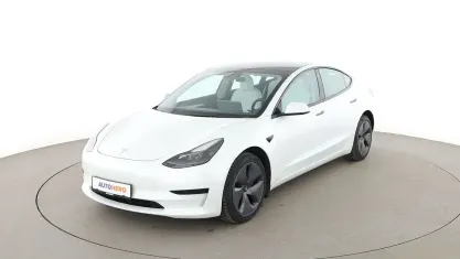Gebraucht Tesla Model 3 Standard Range Plus 208 kW (283 PS) 2021 Weiß Limousine