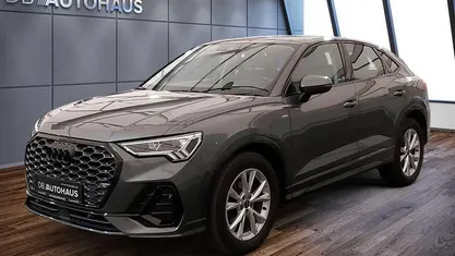 Gebraucht Audi Q3 S-Line 150 PS (110 kW) 2023 Grau SUV