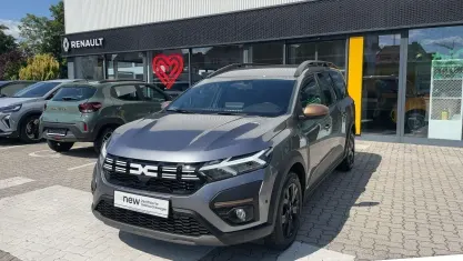 Gebraucht Dacia Jogger Extreme 110 PS (80 kW) 2024 Stahl grau (grau) Van / Kleinbus