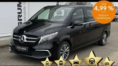Schwarz Gebraucht 2024 Mercedes V220 Van / Kleinbus | 69.980 €