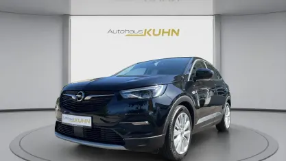 Used Opel Grandland X Innovation 200 HP (147 kW) 2020 Black SUV