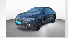 Deep black perleffekt schwarz Gebraucht 2024 VW T-Roc Cabriolet R-line Cabrio | 33.890 € (Guter Preis)