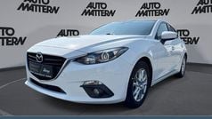 Weiß Gebraucht 2015 Mazda 3 Limousine | 13.490 € (Fairer Preis)