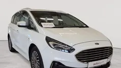 Frostweiß Gebraucht 2022 Ford S-MAX Titanium Van / Kleinbus | 19.590 € (Superpreis)