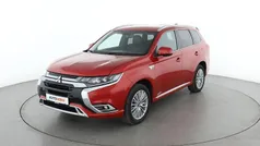 Rot Gebraucht 2019 Mitsubishi Outlander Edition SUV | 18.320 € (Fairer Preis)