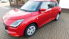 Burning red pearl (rot) Gebraucht 2025 Suzuki Swift Club Kleinwagen | 18.790 € (Fairer Preis)