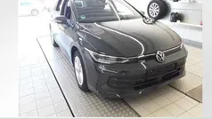 Gebraucht 2024 VW Golf VIII Life Limousine | 24.440 € (Guter Preis)