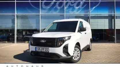 Begagnad Ford Transit Trend 99 HK (72 kW) 2024 Vit Van