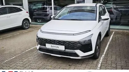Weiss Gebraucht 2024 Hyundai Bayon Prime SUV | 20.900 € (Fairer Preis)